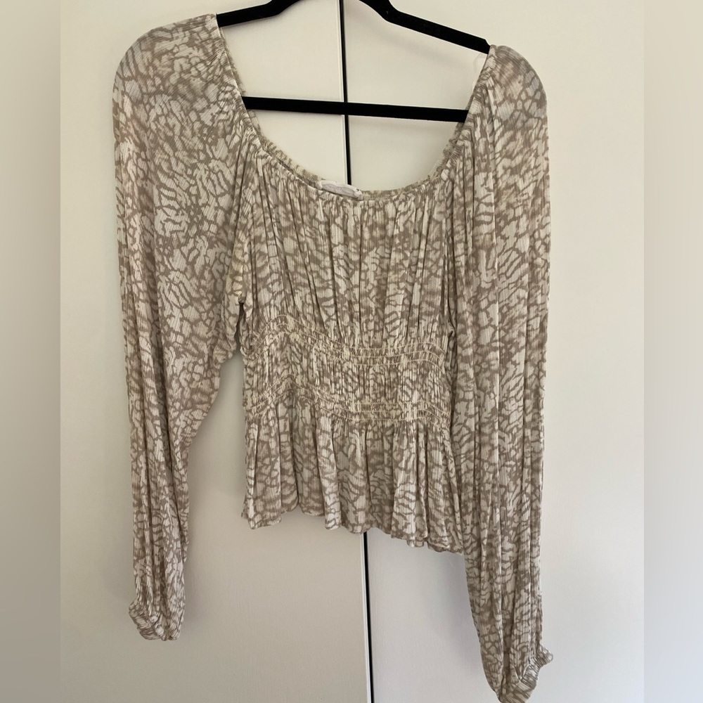 CJLA top